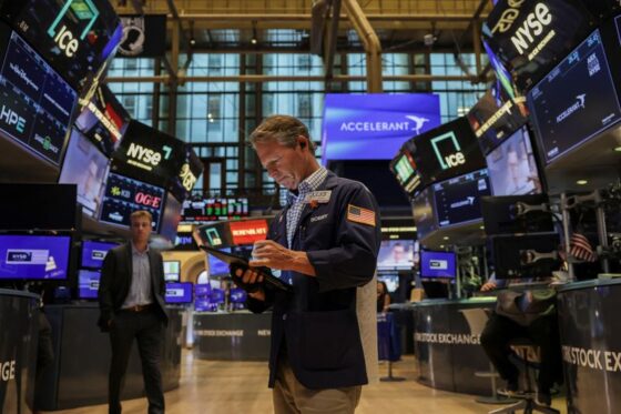 Wall St futures climb as US–EU deal kicks off pivotal week