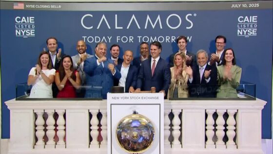 Wall Street stocks close higher, Delta forecast boosts sentiment