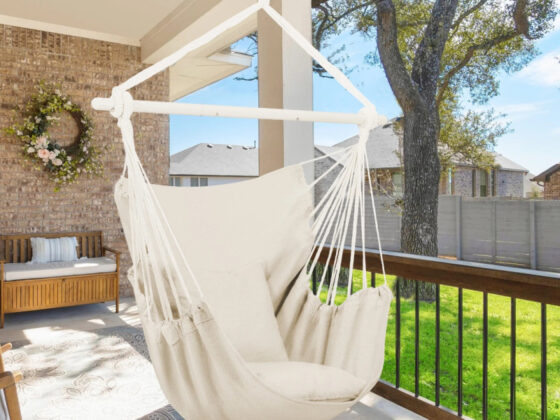 Walmart is selling a 'comfortable'  hammock chair for , and it has 1,400+ perfect ratings