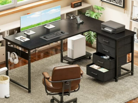 Walmart is selling a 0 L-shaped computer desk for , and shoppers say it has 'plenty of space for everything'