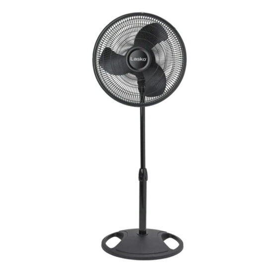 Walmart is selling a ‘sleek’  oscillating fan for  that 'generates a very strong airflow'