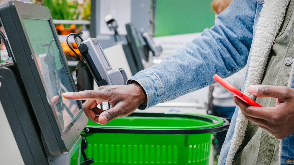 Walmart makes controversial change to fight retail theft