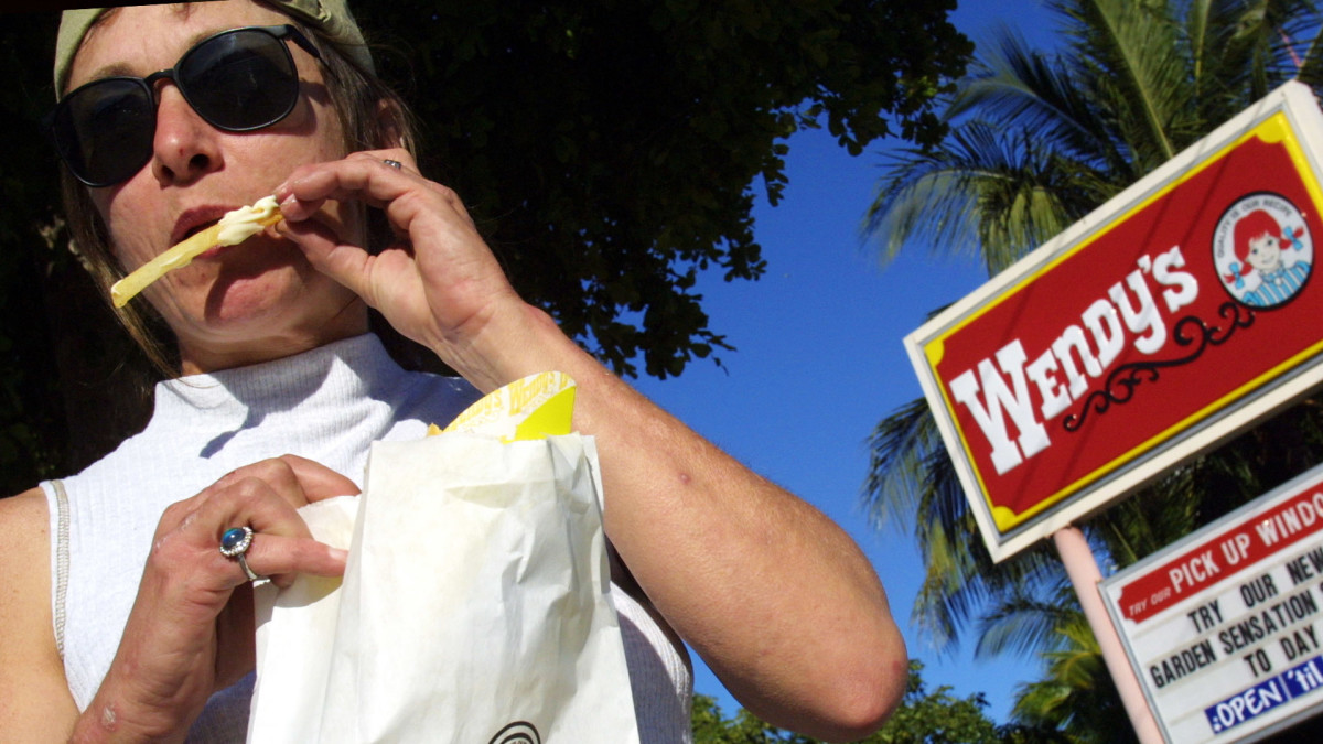 Wendy's wins honor no restaurant wants (reconsider that Baconator)