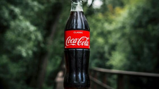 White House Push for Cane-Sugar Coke Reignites Soda Wars
