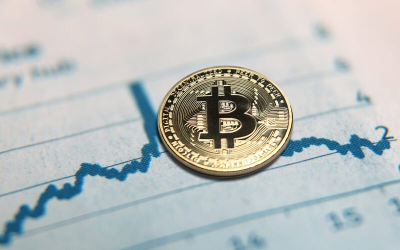 Why Bitcoin Price Failed To Break 3,000 In The Past Week — Analyst Explains
