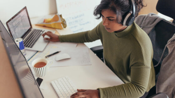 15 Side Gigs That Can Make You Richer Than a Full-Time Job