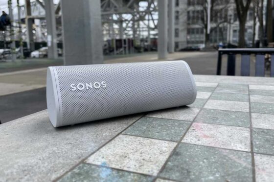 Sonos owns up to “limited” reports of overheating Roam speakers