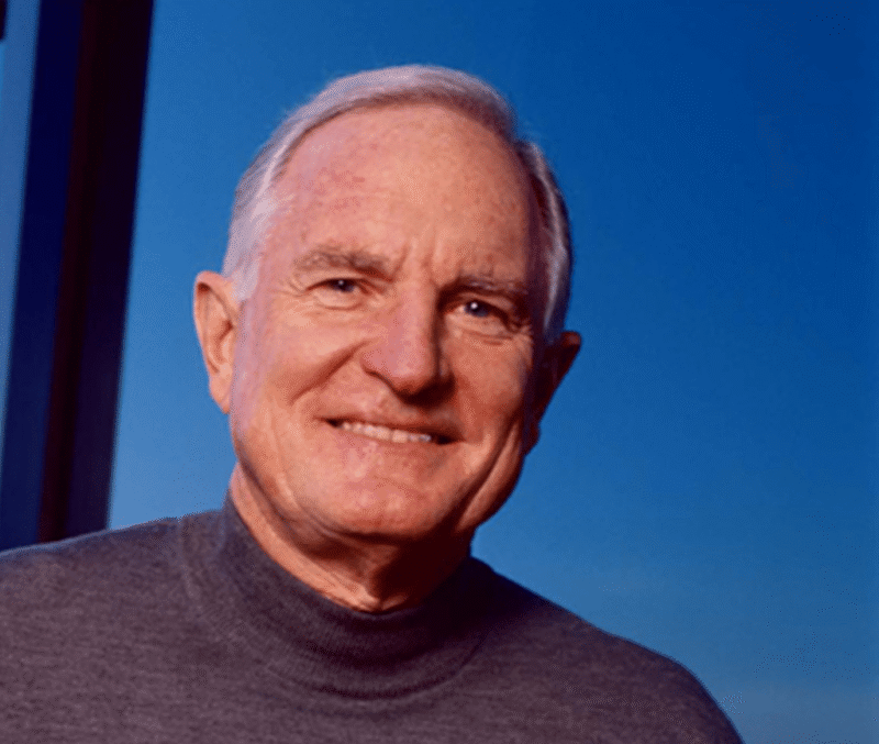 Former Intel CEO Barrett says customers should bail out Intel