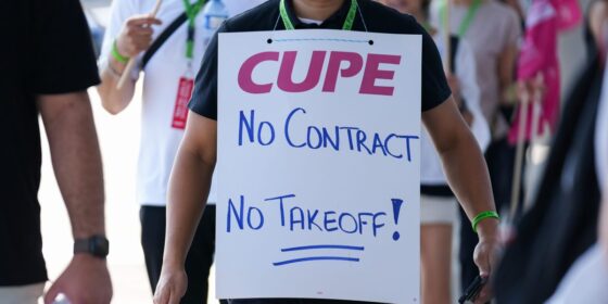 Air Canada flight attendants defy return-to-work order, forcing airline to delay plans to resume flights