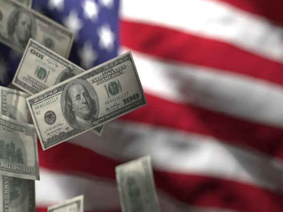 Gold Price Rises as Powell Boosts Rate Cut Expectations in Jackson Hole Speech