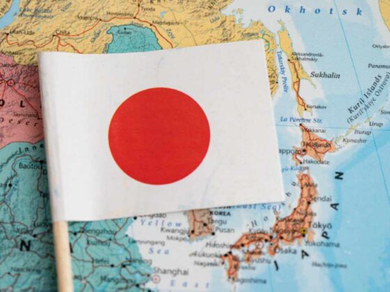 Japan’s Finance Chief Sees Crypto Playing Meaningful Role in Investment Strategy