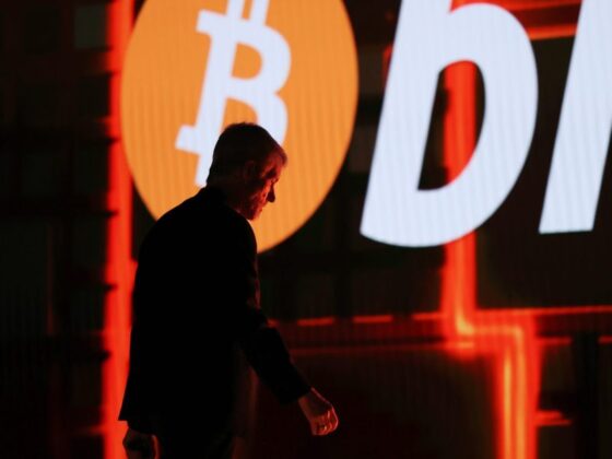 Michael Saylor hit by market revolt as his Bitcoin premium sinks