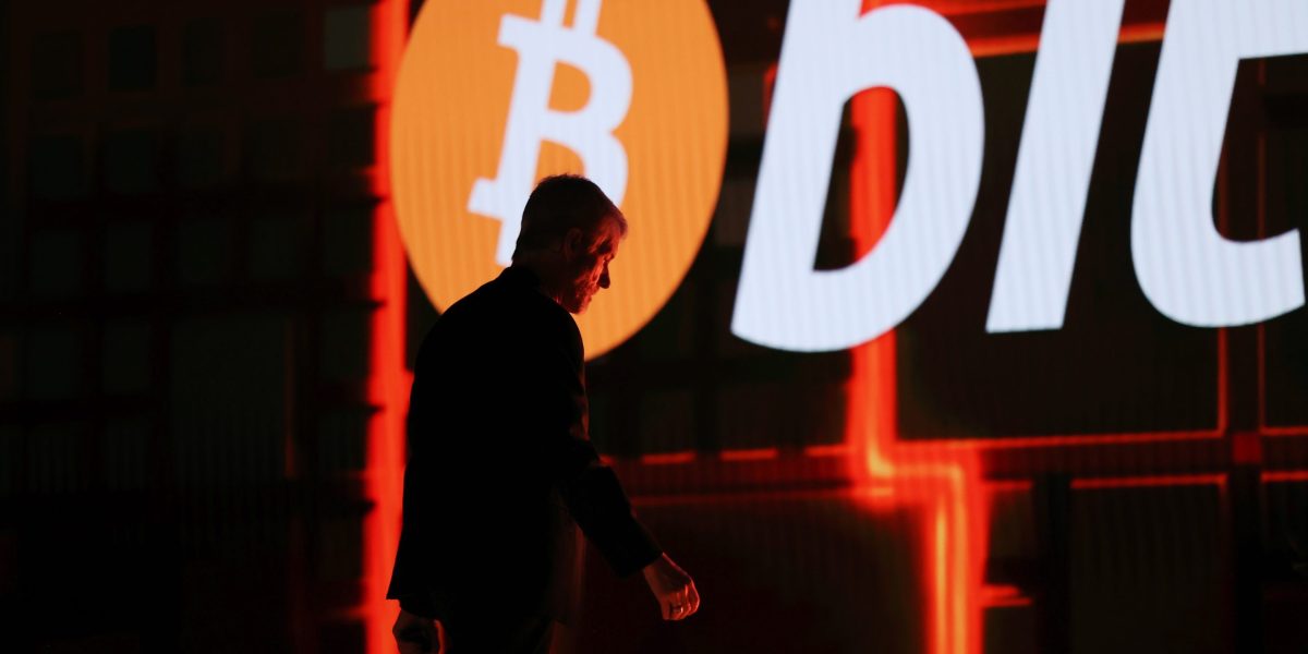 Michael Saylor hit by market revolt as his Bitcoin premium sinks