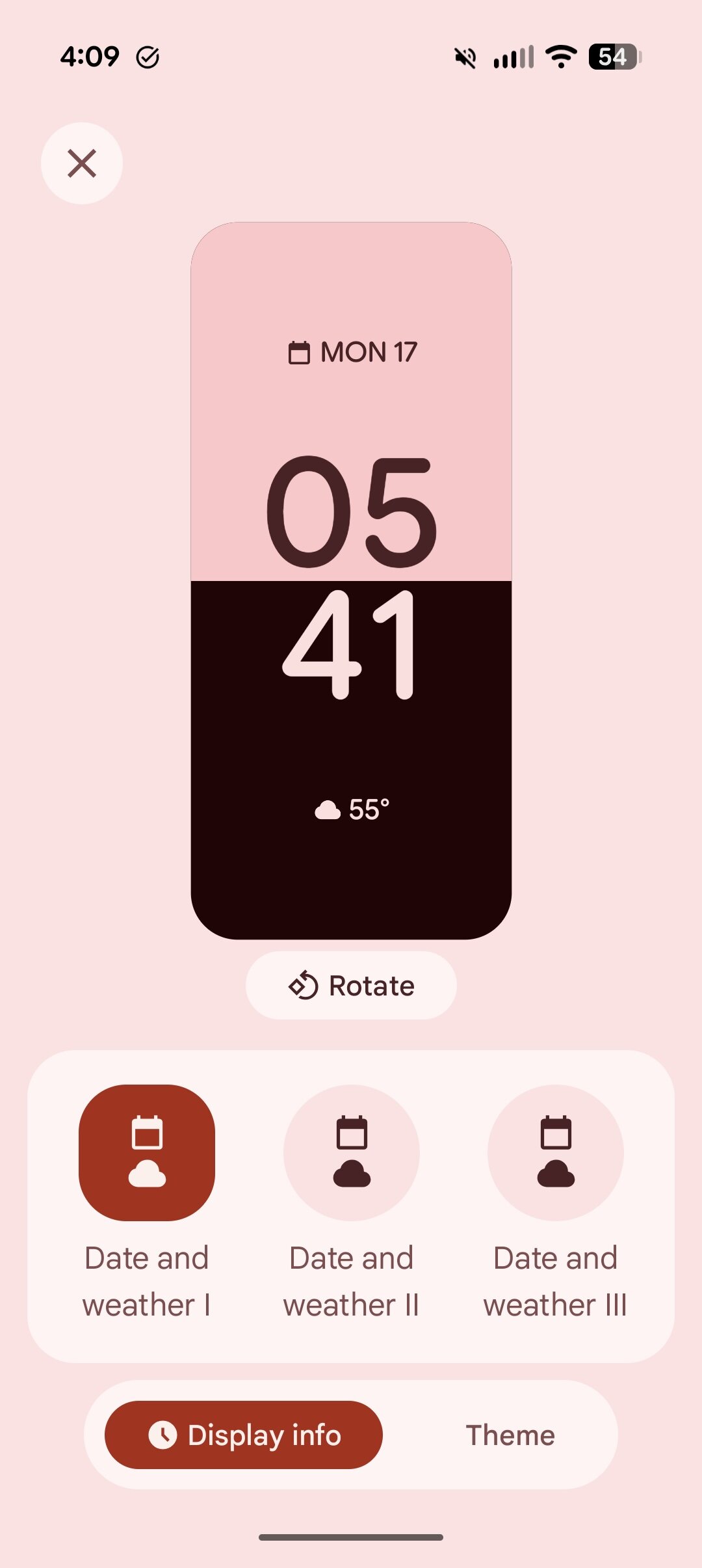 Everyday Clock option for the Pixel 10 Screen Saver feature.
