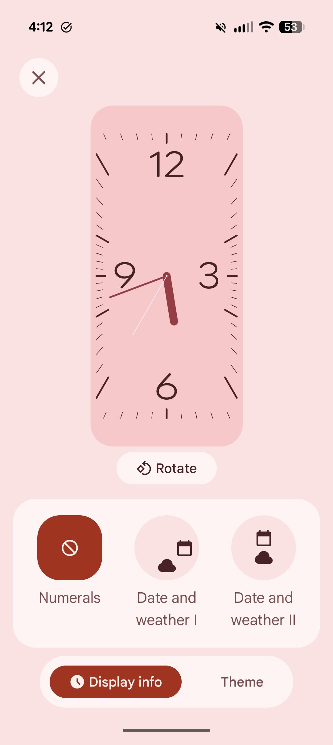 Pilot Bold Clock option for the Pixel 10 Screen Saver feature.
