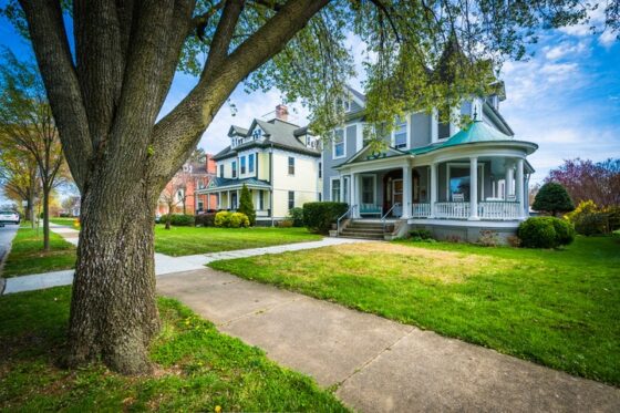 ,100 Mortgage, ,000 Income — Suze Orman Urges Patience