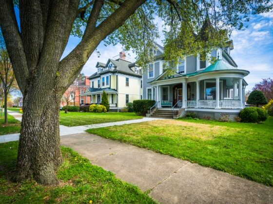 ,100 Mortgage, ,000 Income — Suze Orman Urges Patience