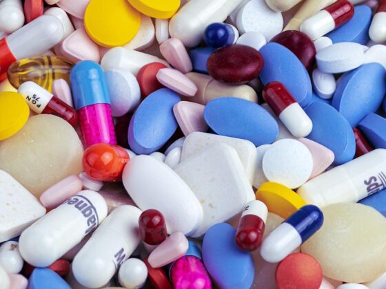 HSBC Upgrades Eli Lilly (LLY) to Hold, Lifts Price Target to 0