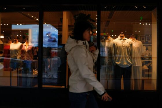 Abercrombie & Fitch raises annual sales forecast