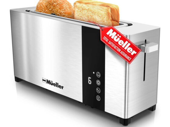 Amazon is selling a  stainless steel toaster for , and shoppers say it's 'excellent quality'