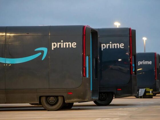 Amazon posts strong Q2 growth, provides mixed guidance