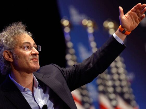 Analyst updates Palantir stock forecast before key earnings