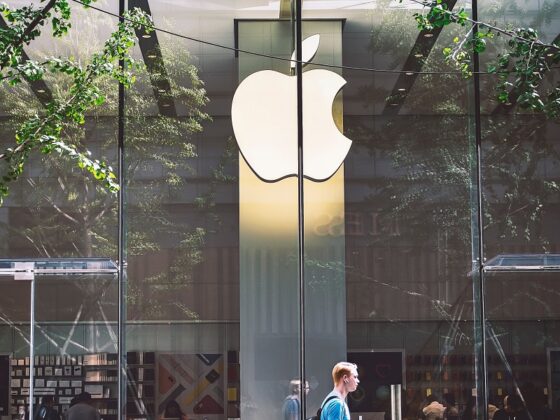 Apple’s (AAPL) September 9 “Awe-Dropping” Event Could Spark iPhone Upgrade Cycle