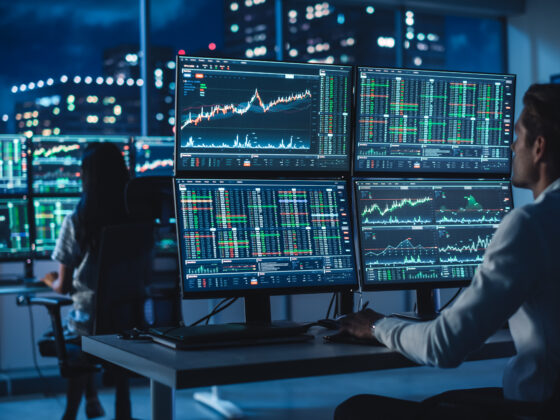 “Big Short” Investor Michael Burry Just Followed Warren Buffett Into This Plummeting Healthcare Stock. Should You Follow His Lead?