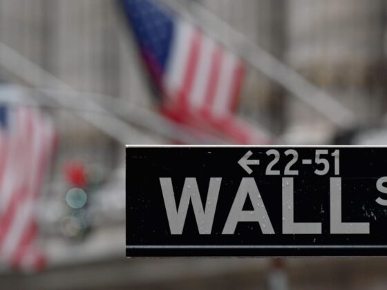 Bond market rallies after Powell ‘walked a fine line’ with Jackson Hole speech
