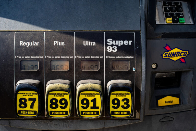 Bonus for the economy: lower oil, gas prices ahead