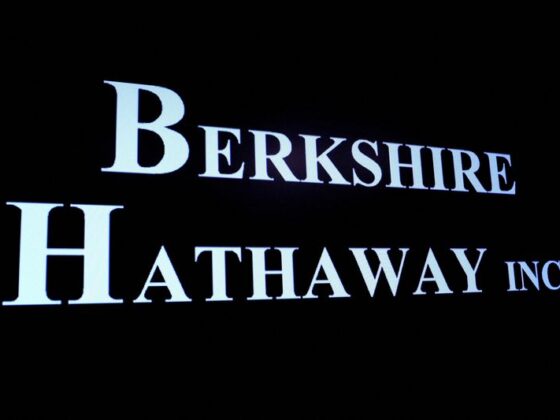 Buffett’s Berkshire acquires 5 million shares in UnitedHealth