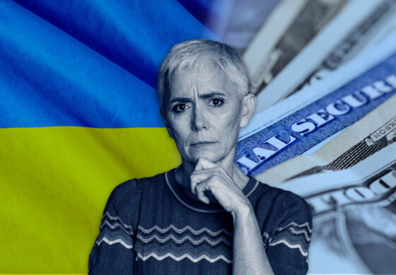 Can my wife claim spousal Social Security as a permanent resident from Ukraine?