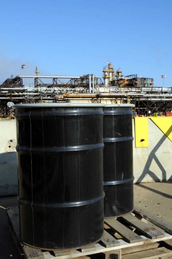 Crude Prices Pressured by Signs of Progress in Ukrainian Peace Talks