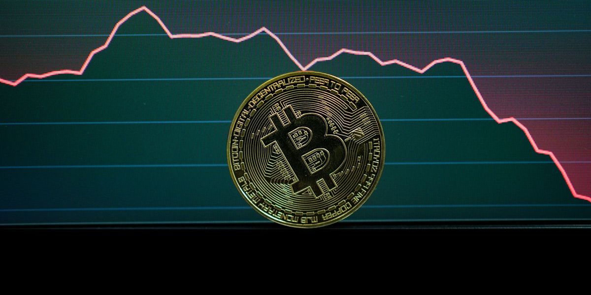 Crypto Market Update: Bitcoin and Ether ETFs Record US$1.3 Billion in Outflows