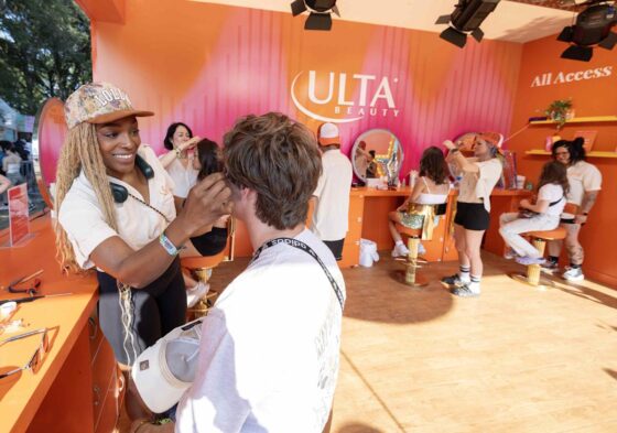 Dell, Ulta Shares Drop; Autodesk Stock Soars