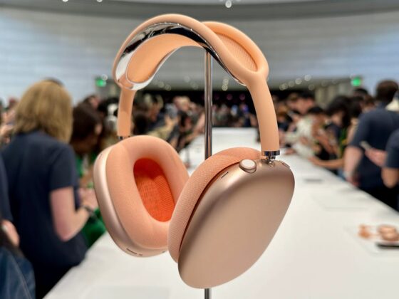 Don’t Expect New AirPods Max 2 at Apple’s iPhone 17 Event, Report Says
