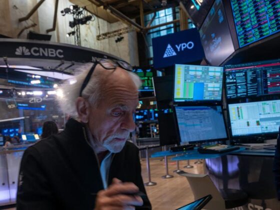 Dow Rises More Than 800 Points to First Record of 2025