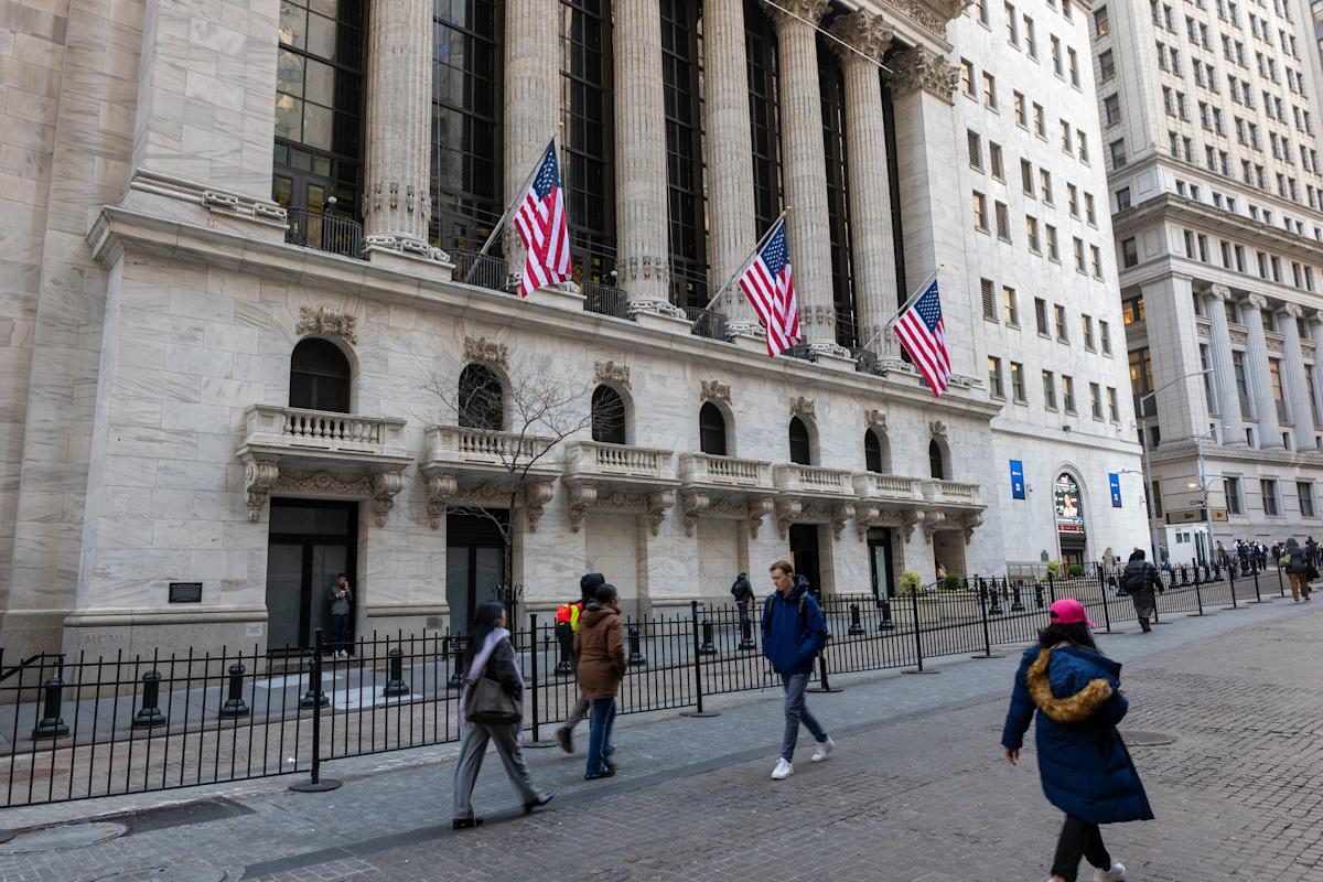 Dow, S&P 500, Nasdaq futures hold near records after surge with Nvidia earnings in focus