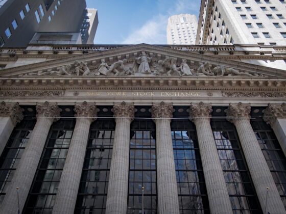 Dow, S&P 500, Nasdaq inch higher as earnings take center stage