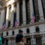 Dow falls over 500 points as investors digest hiring slowdown and new U.S. tariffs