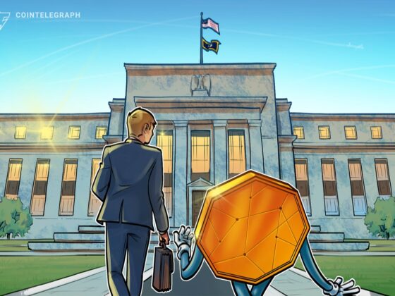 Fed Official Says Staff Should Be Allowed To Hold Crypto