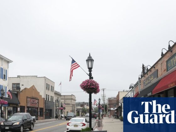 First the great migration, now the big hold: why workers are staying put | US small business