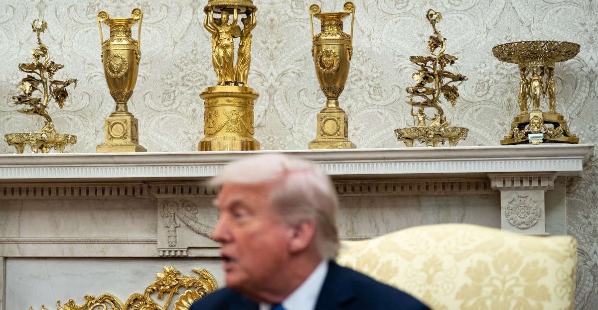 Florida man orders beautification of America after gold-plating the White House