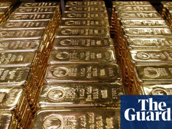 Gold futures jump to record high after US tariffs on cast bars | Gold