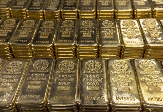 Gold prices recover from two-week low ahead of Trump-Zelensky talks