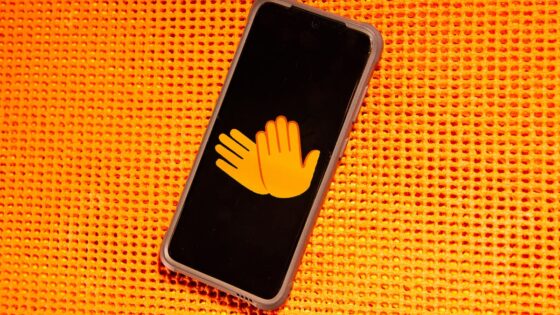 Google Will Now Blur Nude Photos in Your Messages. Here’s How to Turn It On (or Off)