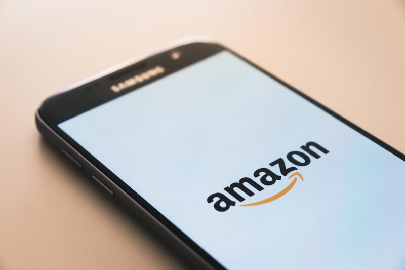 HSBC Reiterates Buy on Amazon (AMZN), 6 PT