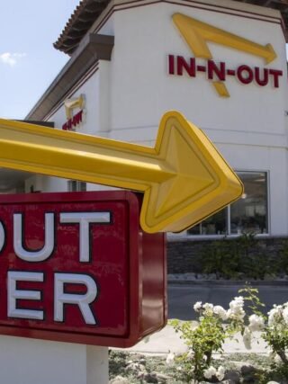 Habit Burger & Grill trolls In-N-Out with new billboard