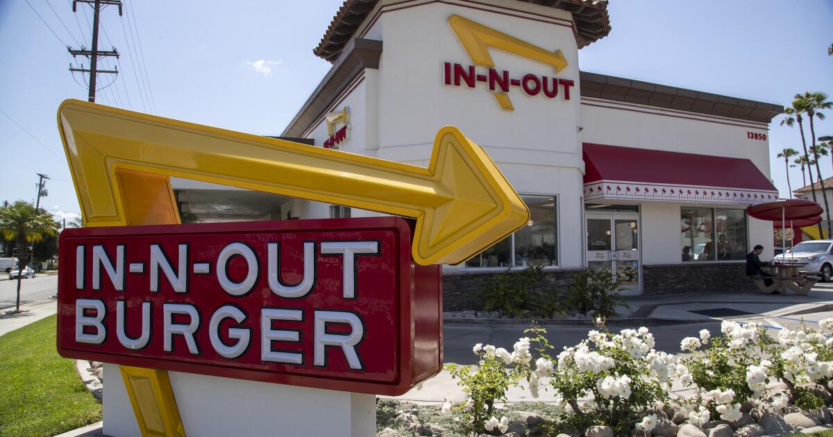 Habit Burger & Grill trolls In-N-Out with new billboard