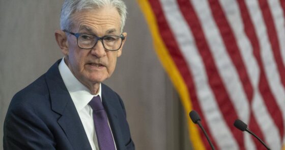 Hiltzik: Do you really want Trump directing monetary policy?